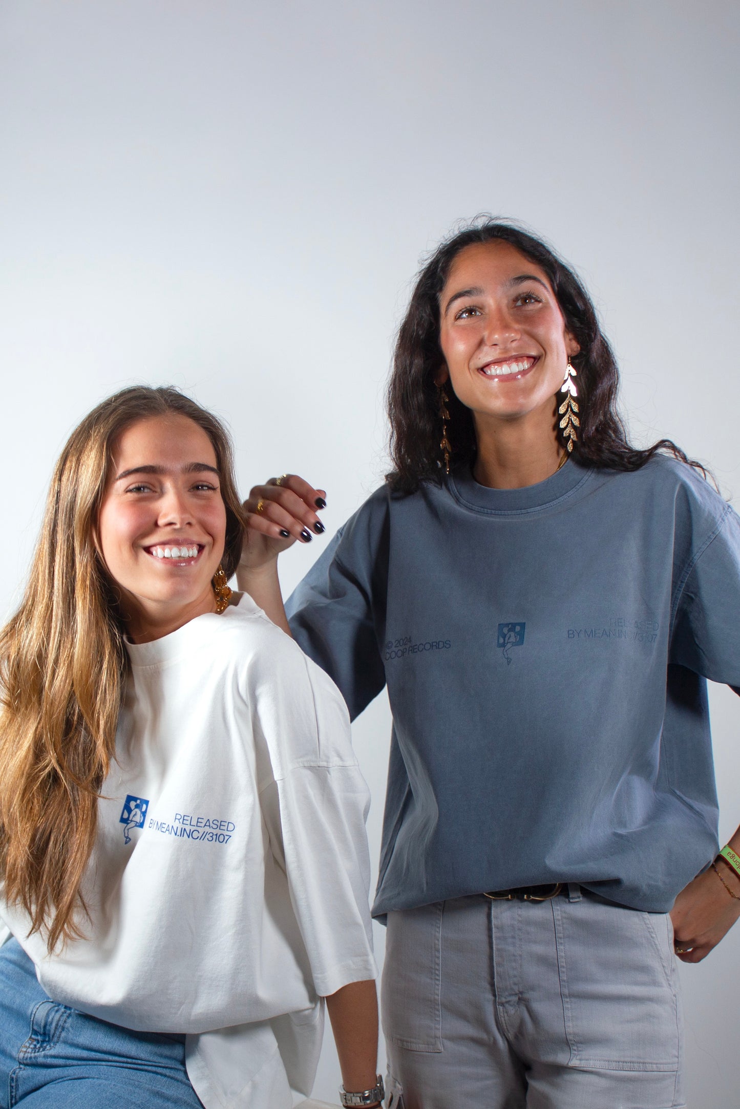 WASHED SLATE BLUE "EVERYDAY CUSTOMS" OVERSIZED TEE