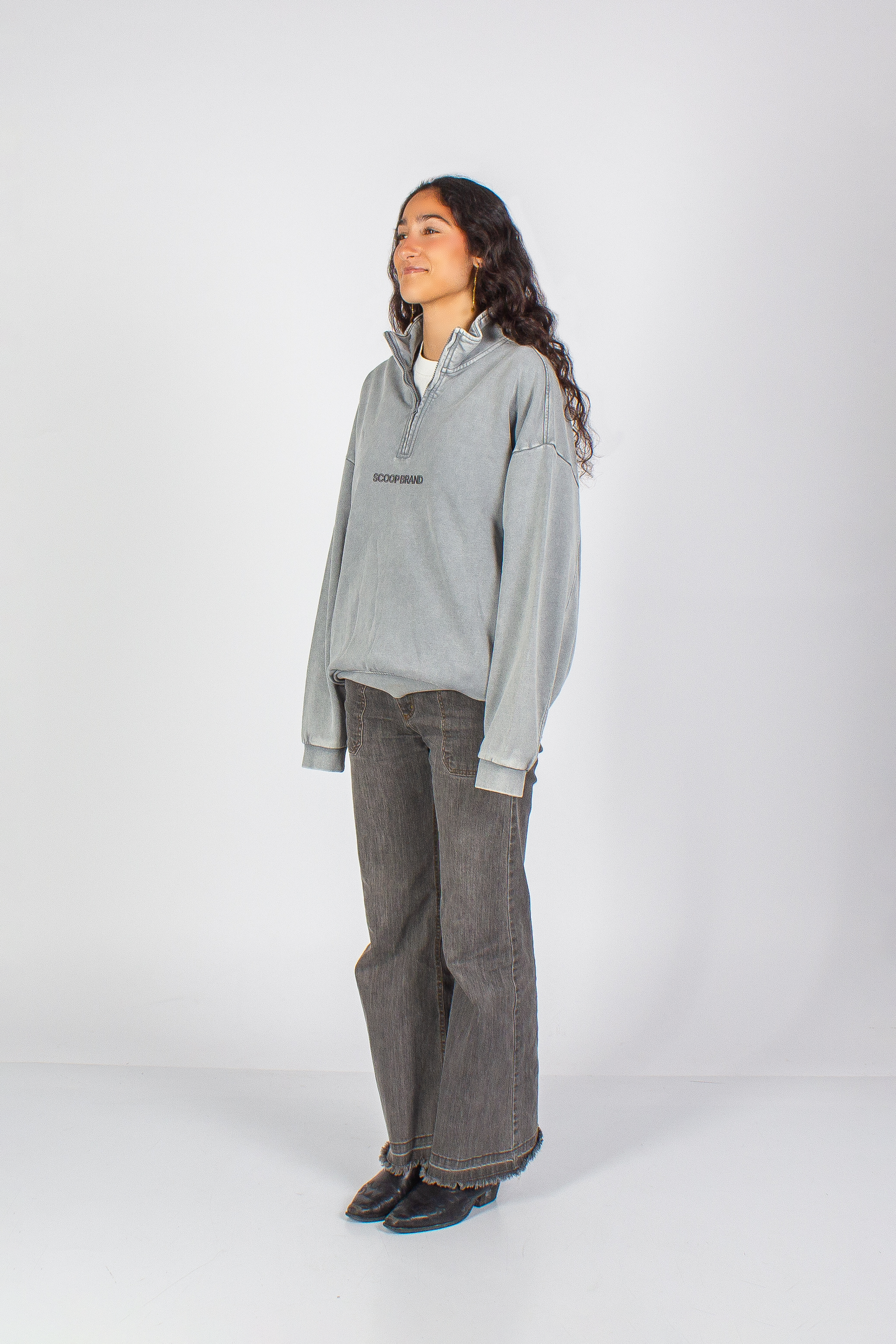 WASHED MOONDUST GREY "SAFE" HALF-ZIP