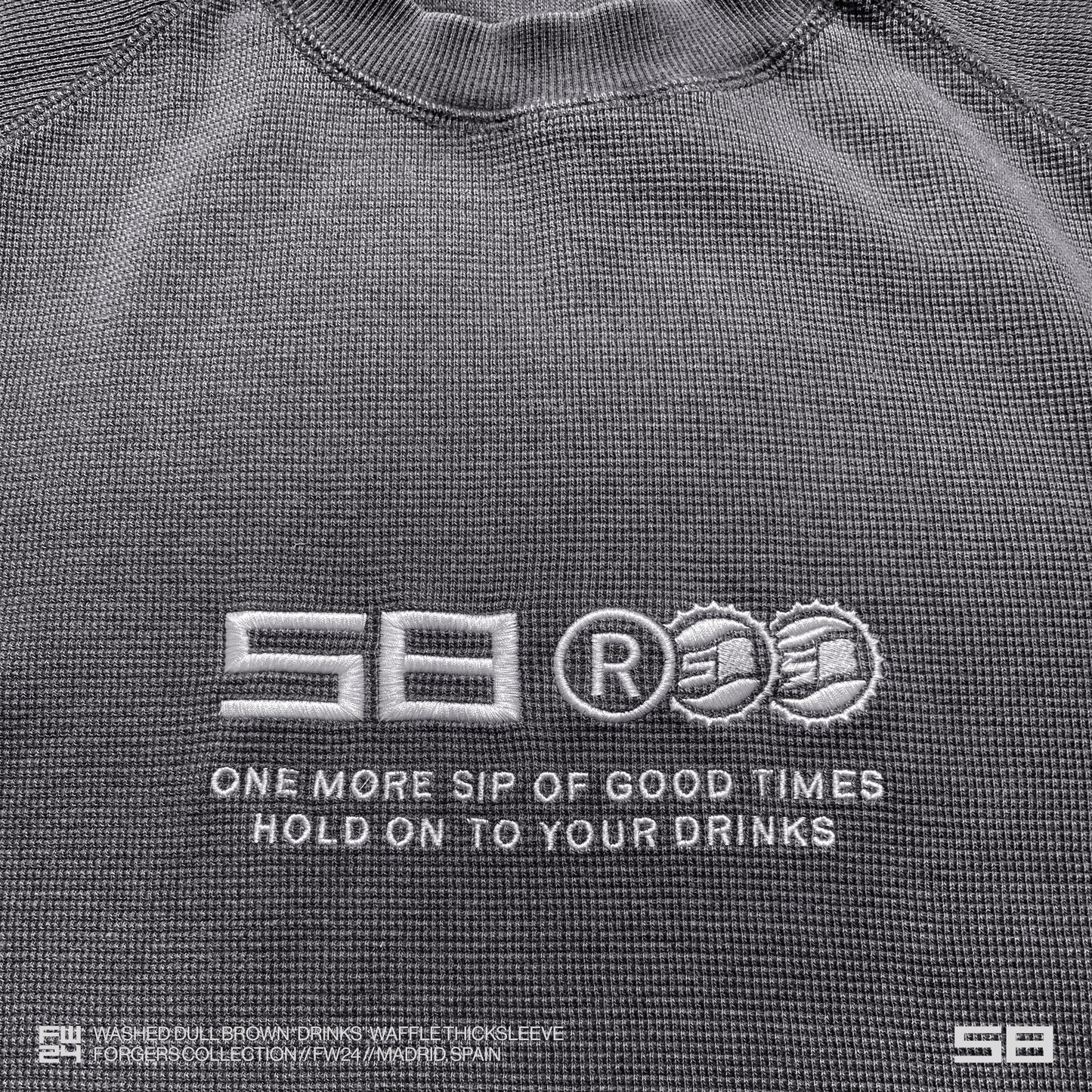 WASHED SLATE "DRINKS" WAFFLE THICKSLEEVE