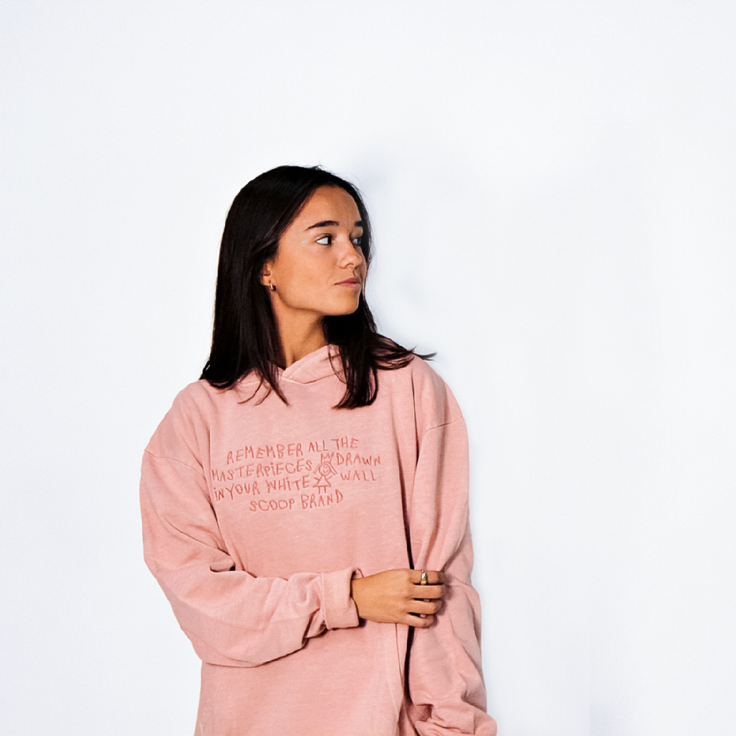 NEW YORK PINK "REMEMBER THE MASTERPIECES" OVERSIZED HOODIE