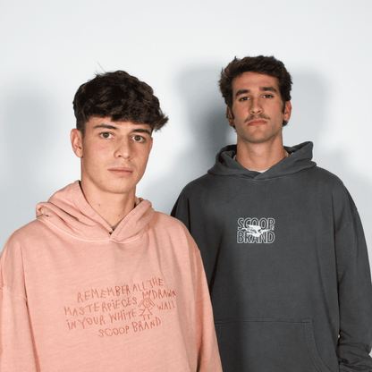 NEW YORK PINK "REMEMBER THE MASTERPIECES" OVERSIZED HOODIE