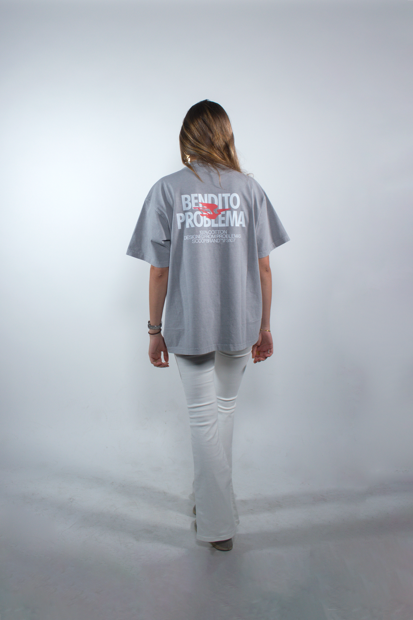 WASHED MOONDUST GREY "BENDITO PROBLEMA" OVERSIZED TEE