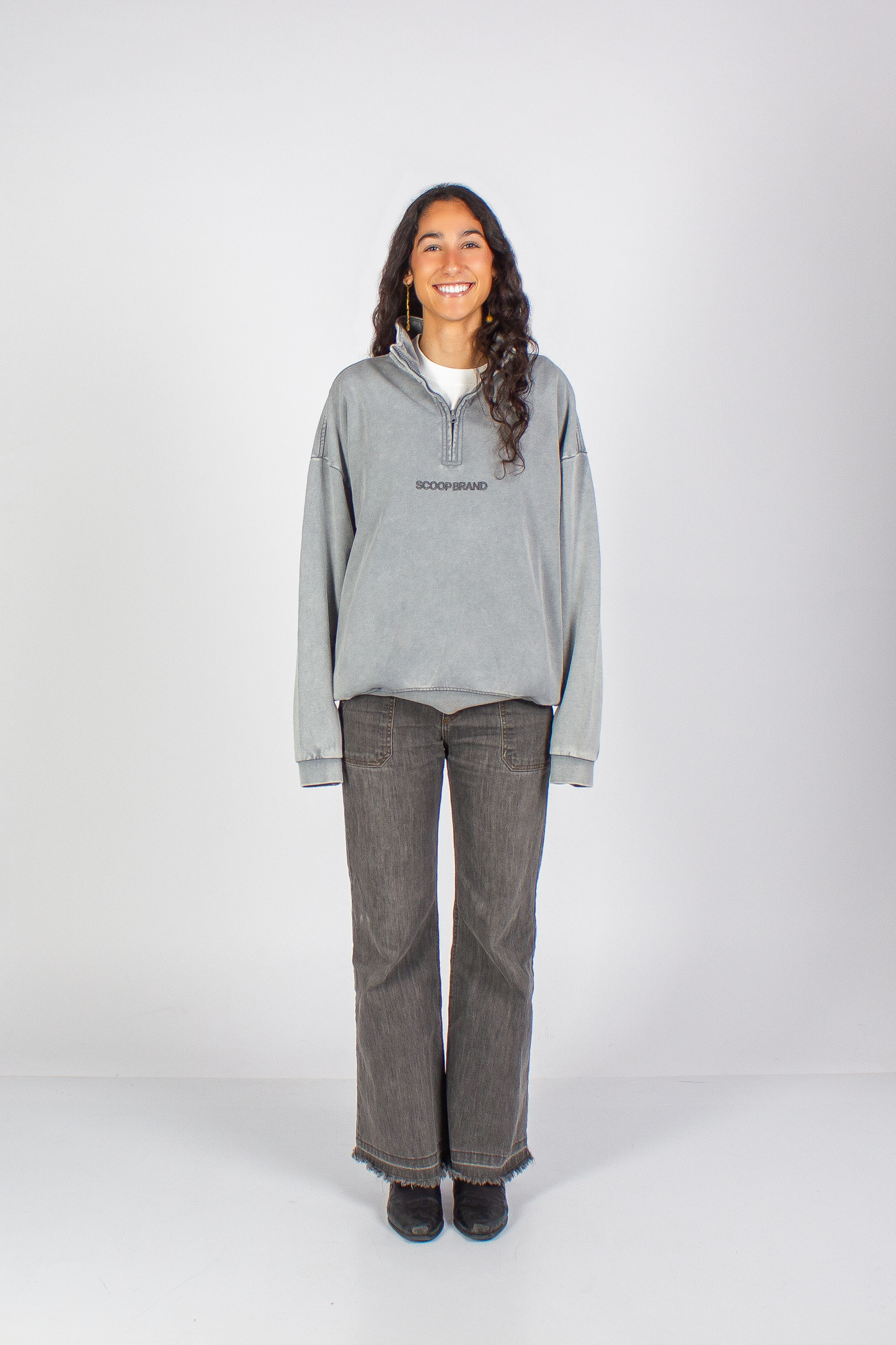 WASHED MOONDUST GREY "SAFE" HALF-ZIP